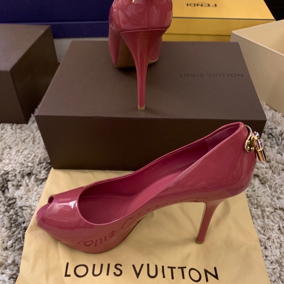 COPY - Louis Vuitton red open toed heels - Picture 1 of 4